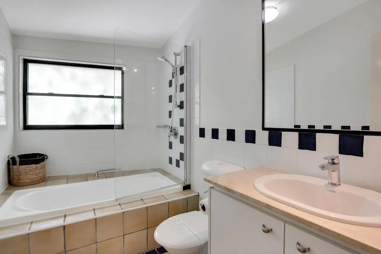 דירות פוינט לוקאאוט Cylinder Cove Unit 5