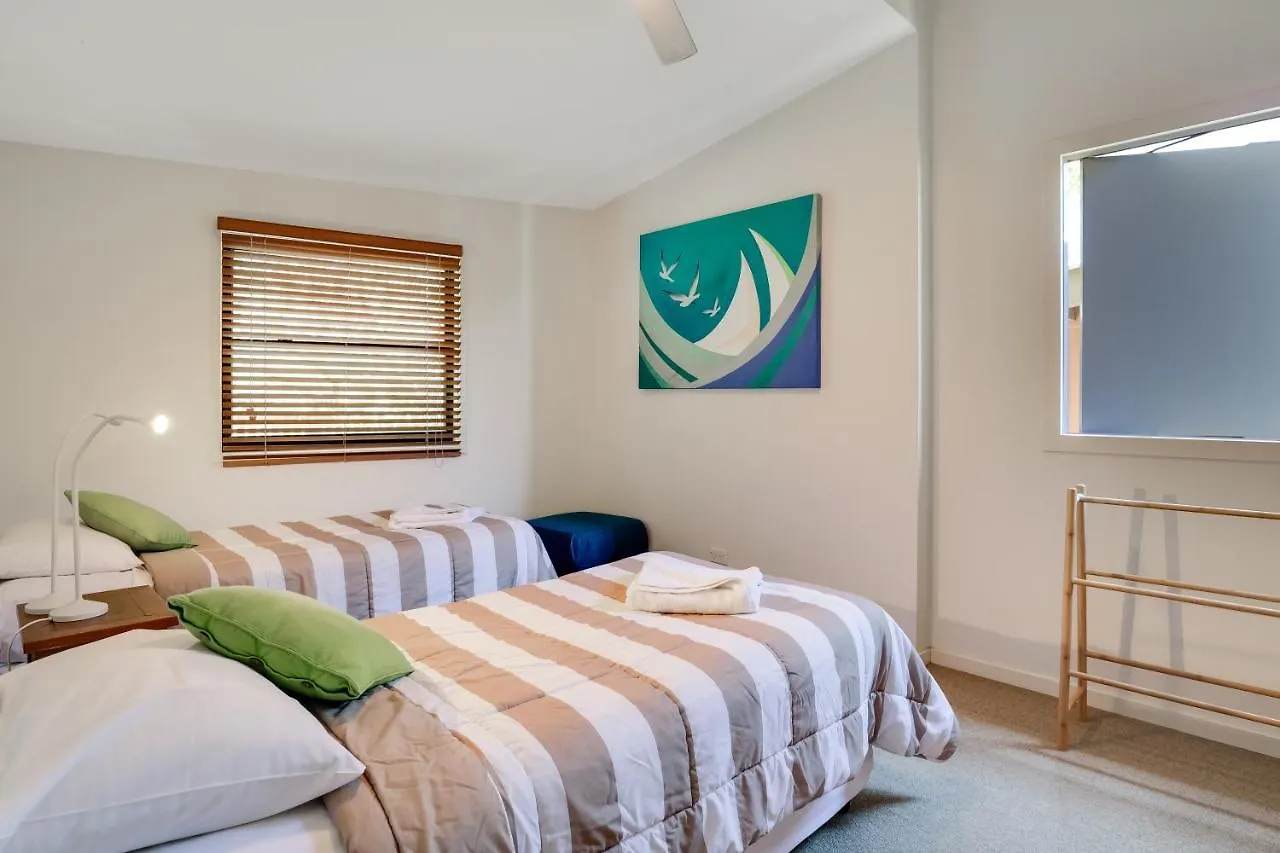 דירות פוינט לוקאאוט Cylinder Cove Unit 5